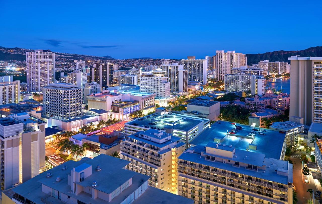 Hawaiian Monarch 1603 Apartment *